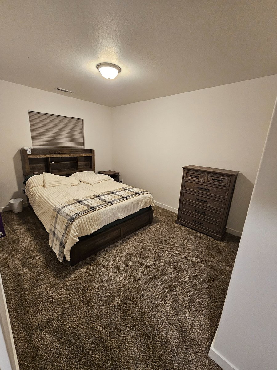 Queen bed