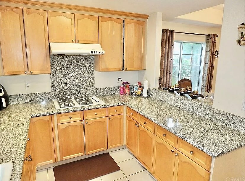 Furnished Finder property 913270_1 photo 8