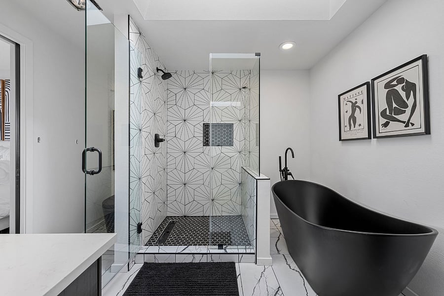 Upstairs bathroom off main bedroom