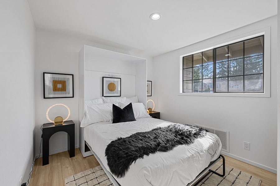 Second (small bedroom) with murphy bed or fold up an use as office.