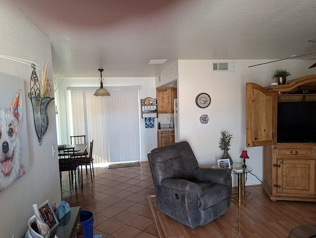 Furnished Finder property 913337_1 photo 3