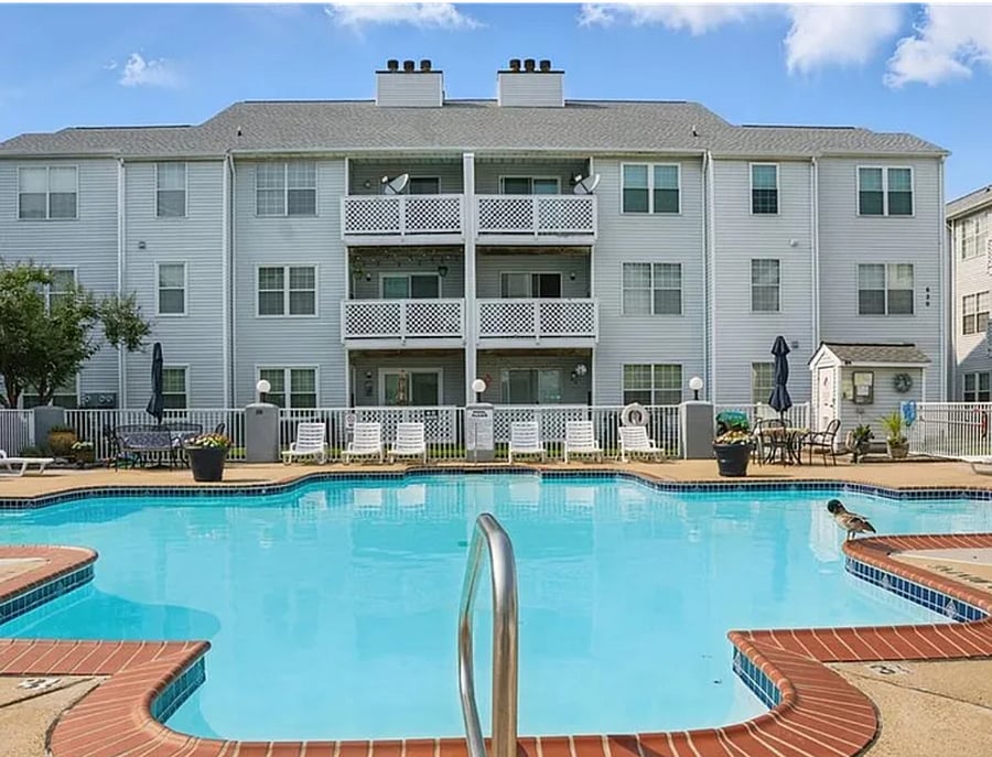 Shared pool in season only