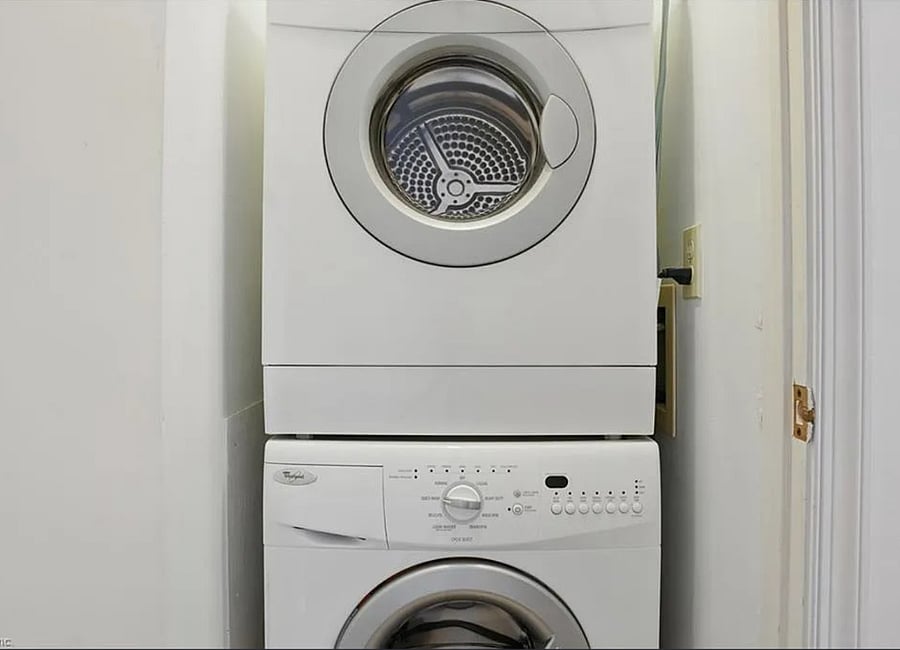 In unit washer and dryer