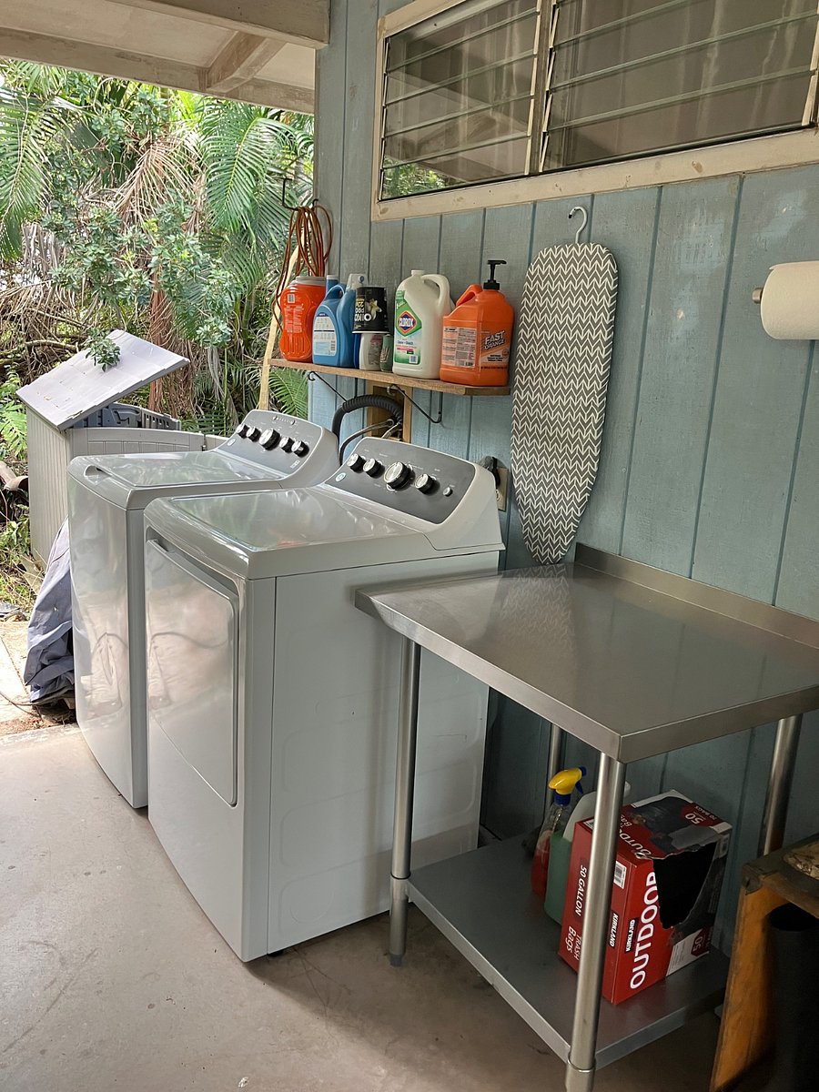 New Washer and Dryer in the Carport Area.