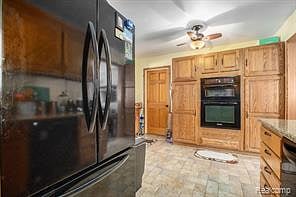 Furnished Finder property 913618_1 photo 11