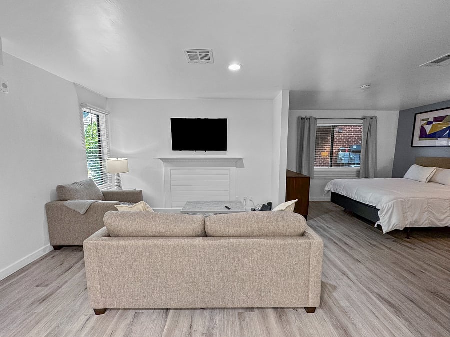 Furnished Finder property 913854_1 photo 8