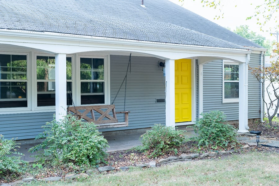 Porch swing
