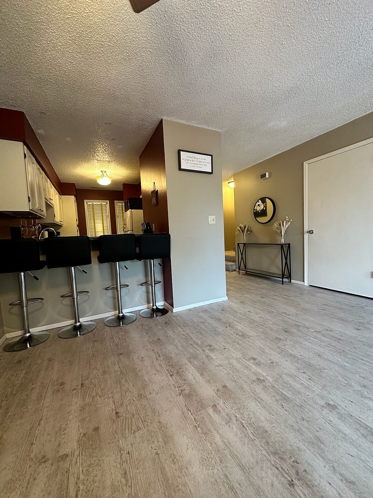 Furnished Finder property 913970_1 photo 14