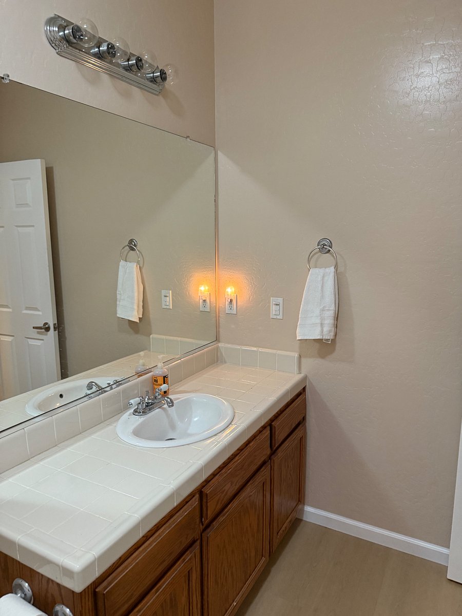Furnished Finder property 914007_1 photo 10