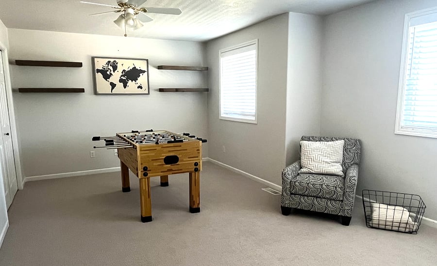 Bonus Room-Foosball & Chair