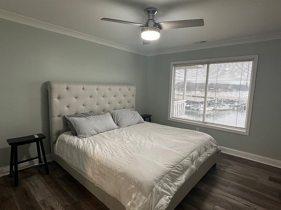 King size ultra comfortable bed. 