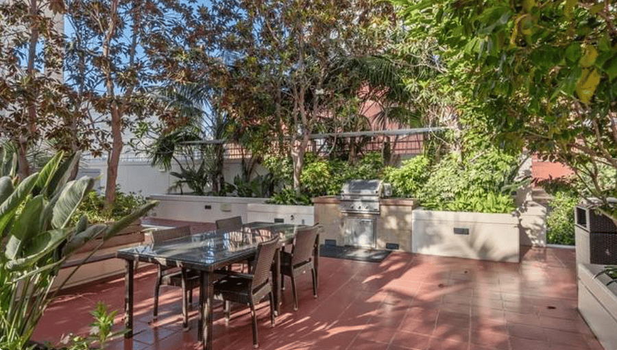 Garden area with community Grills