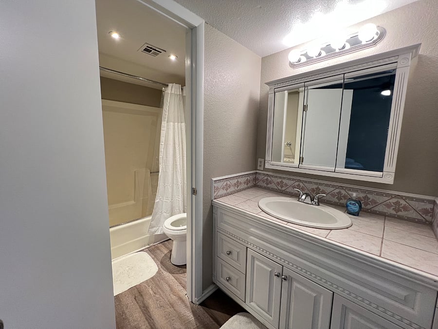 Furnished Finder property 914342_1 photo 9