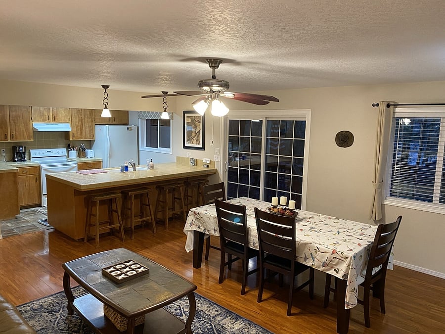 Kitchen, Island and Dining Area