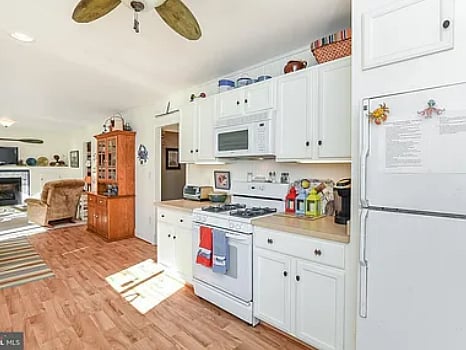 Furnished Finder property 914600_1 photo 3