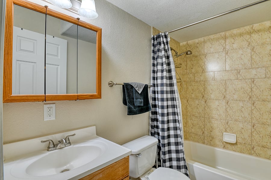 Bathroom 2
