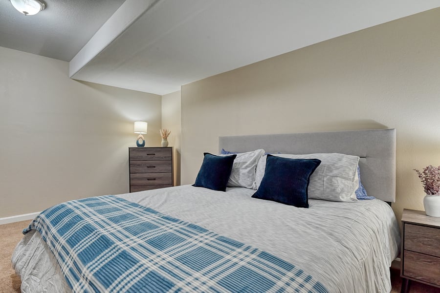 Bedroom 1.2