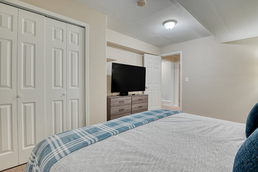 Bedroom 1.3