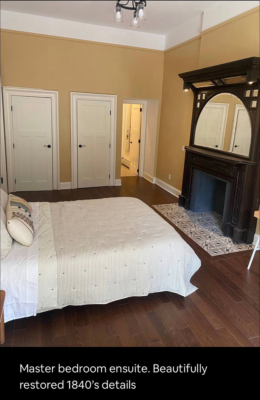 Master en-suite bedroom