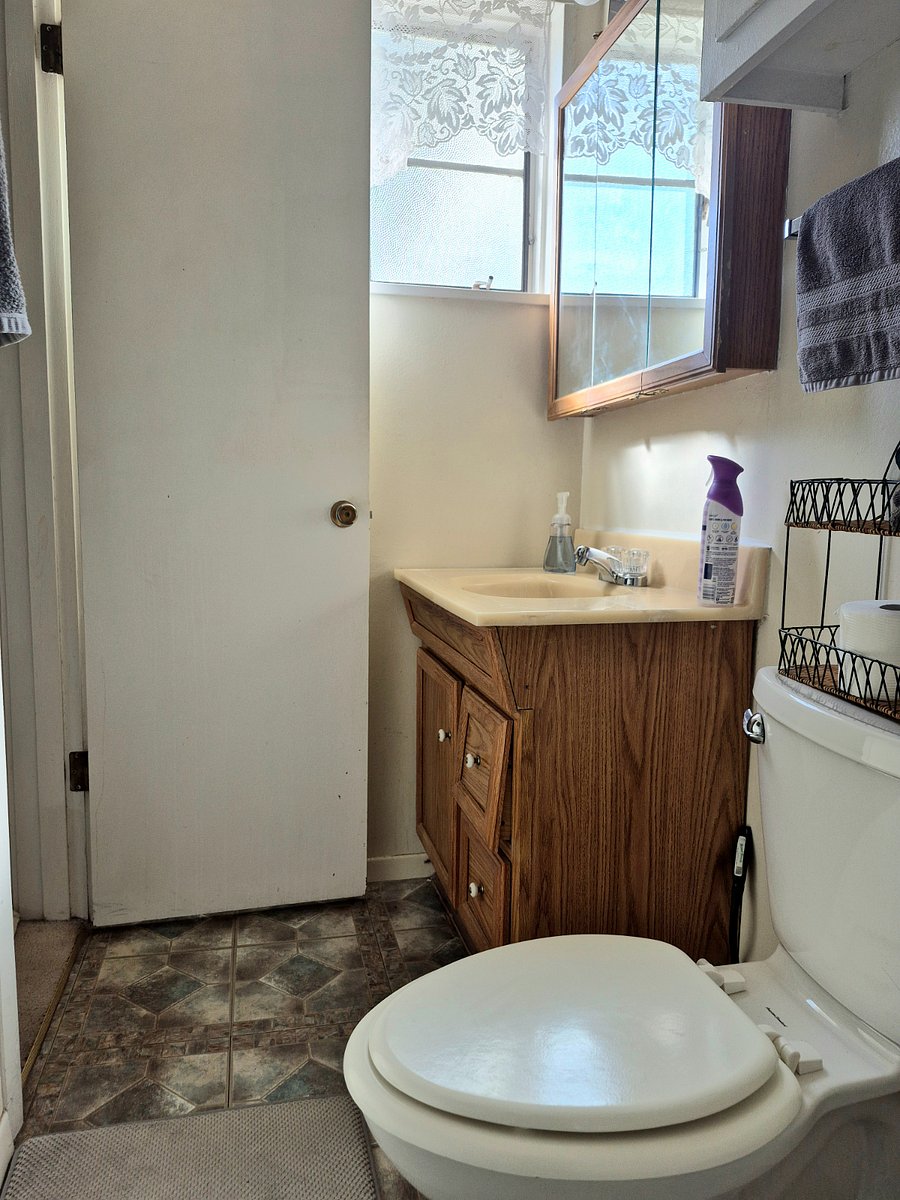 Ensuite bathroom for your exclusive master suite.