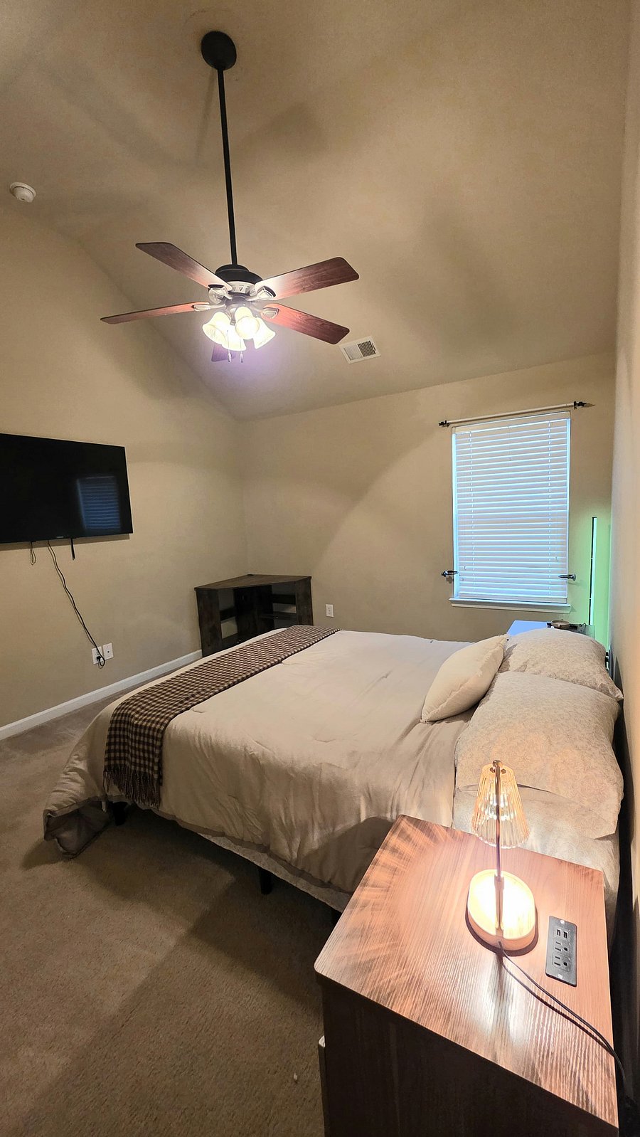 Furnished Finder property 914931_2 photo 5