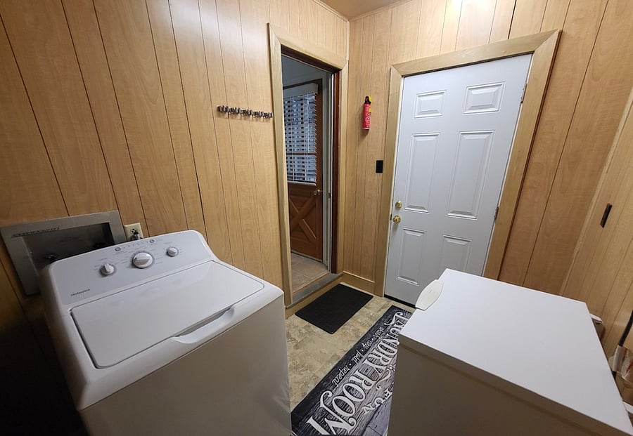 Laundry room 