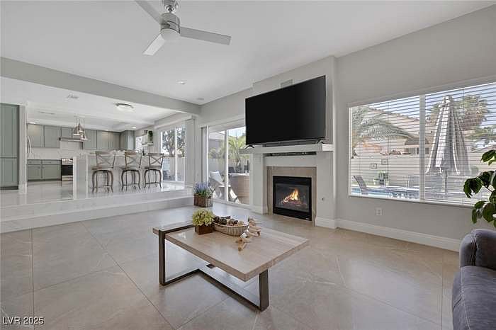 Furnished Finder property 915125_1 photo 8