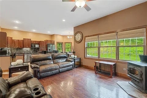 Furnished Finder property 915133_1 photo 12