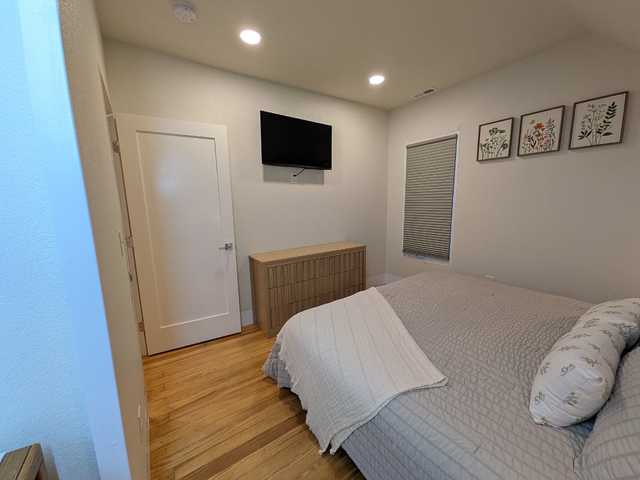 King bedroom