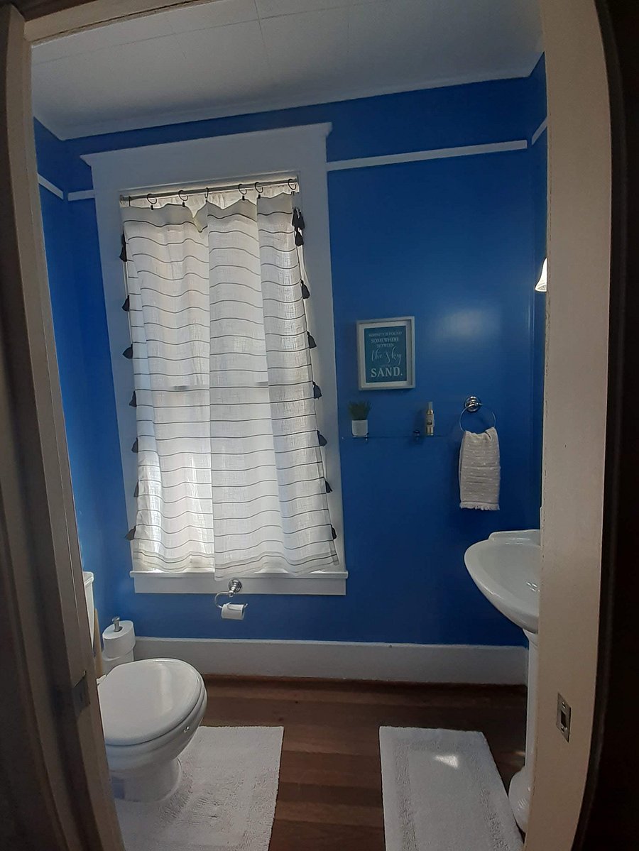 Half bathroom