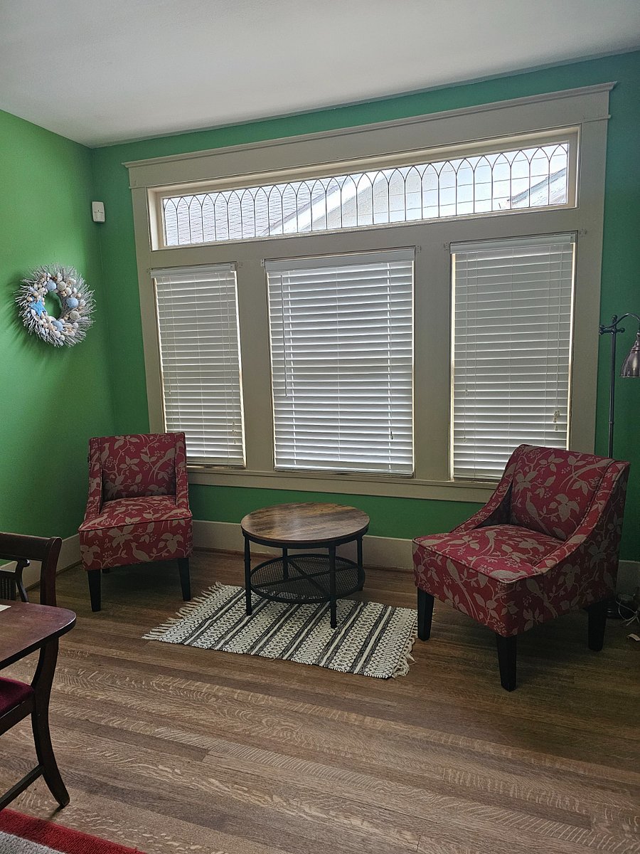 Sitting area in dining room