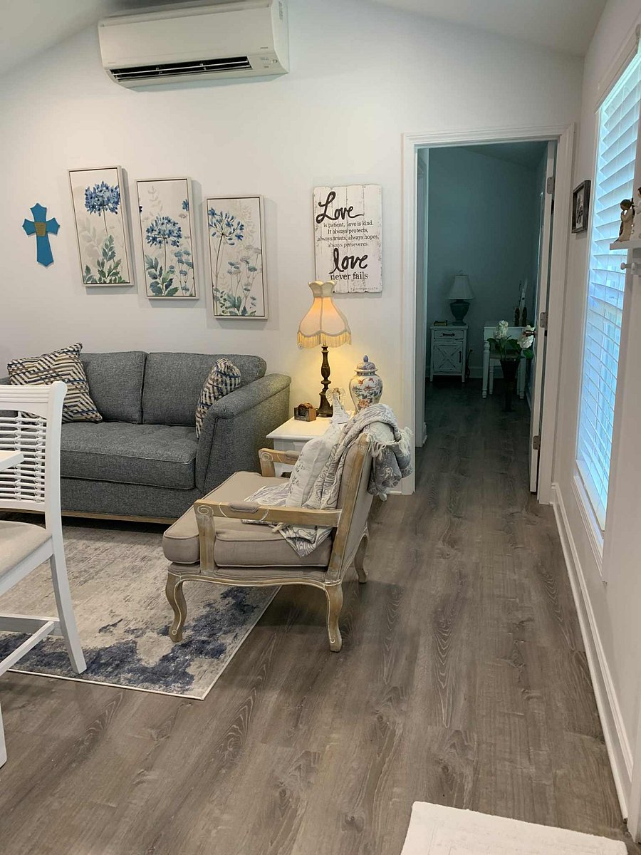 Entrance to Bedroom 1