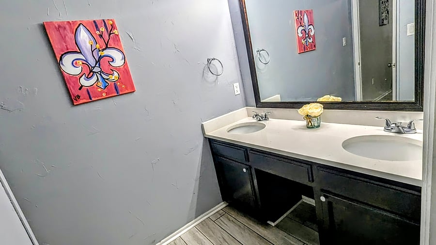 BTH # 2-Vanity Area