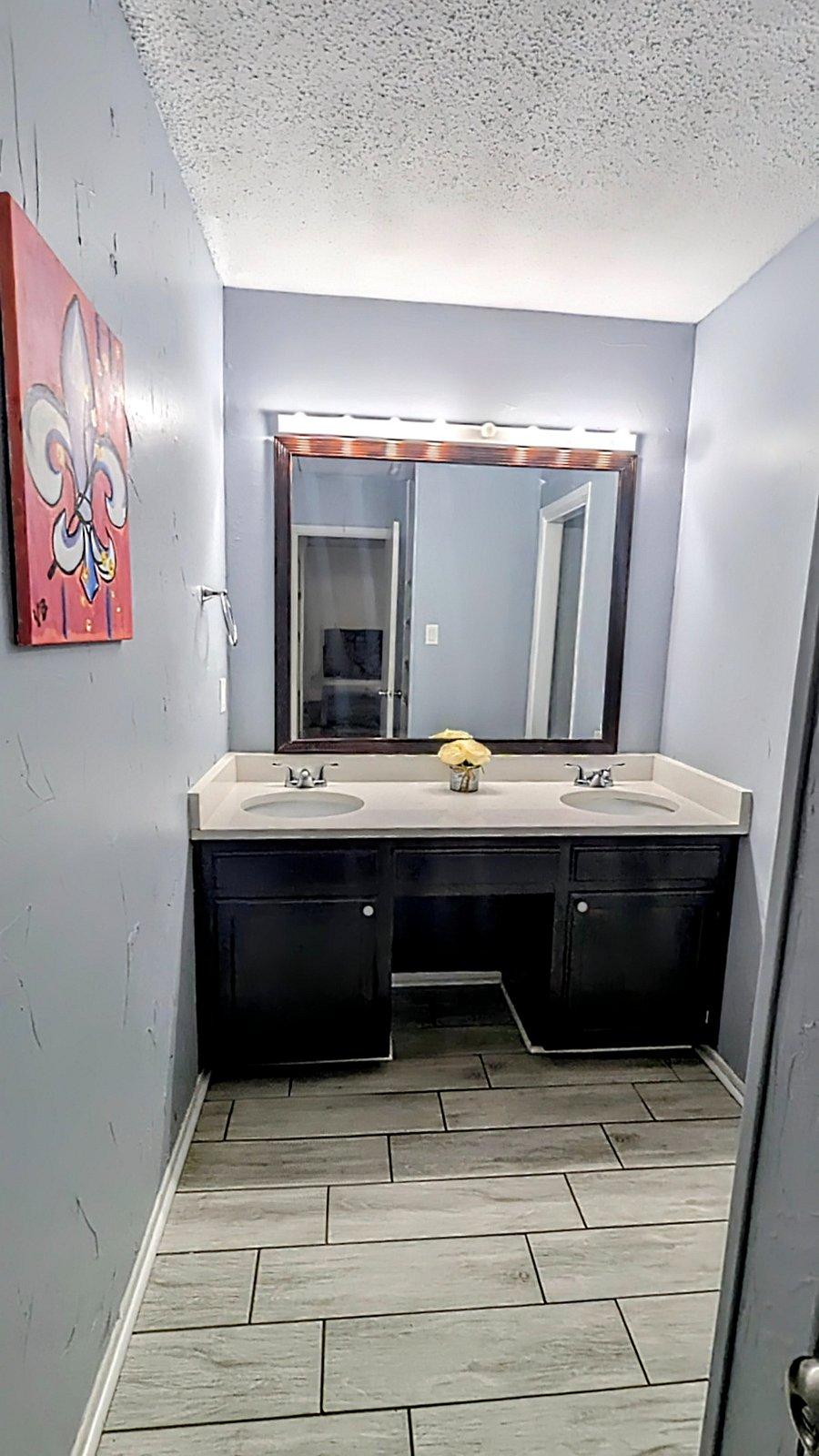 BTH # 2 - Vanity Area