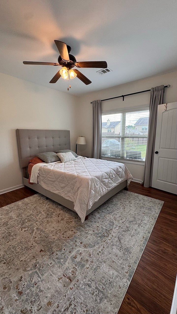Guest bedroom (1st floor)