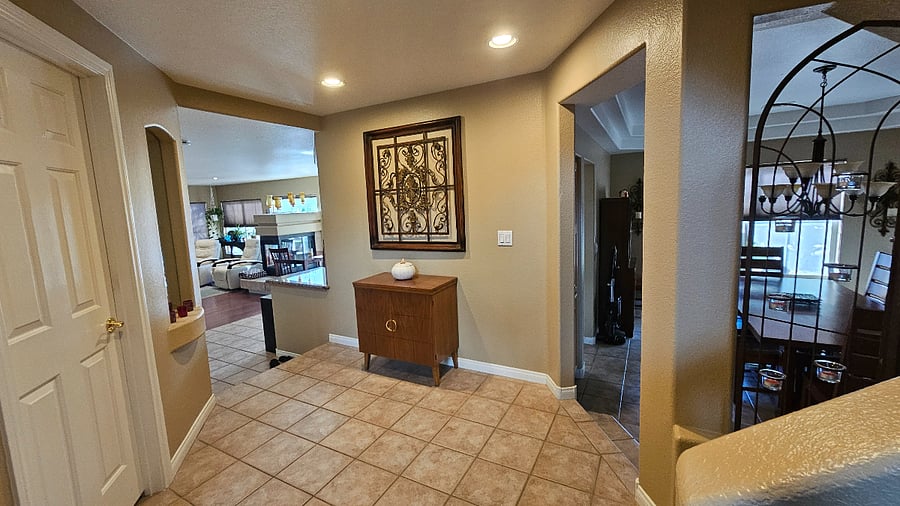 Furnished Finder property 915509_1 photo 9