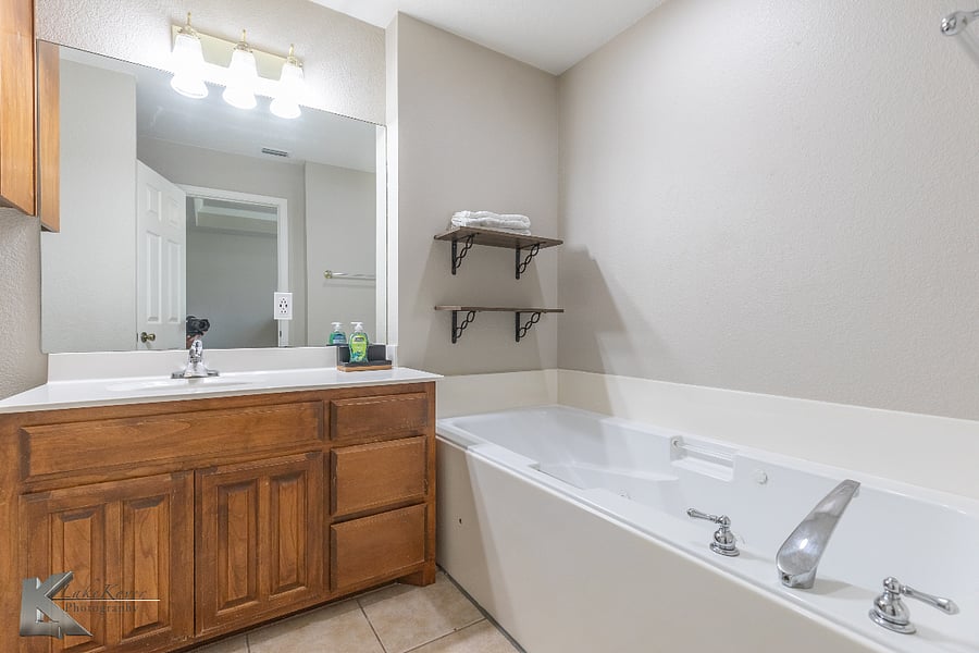 Furnished Finder property 915561_1 photo 8