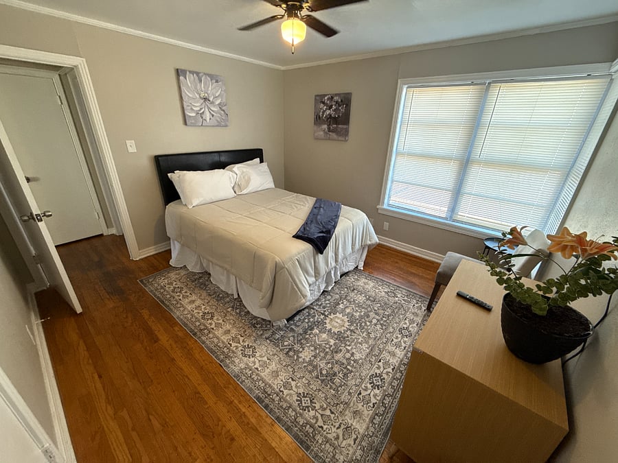 Furnished Finder property 915598_1 photo 13