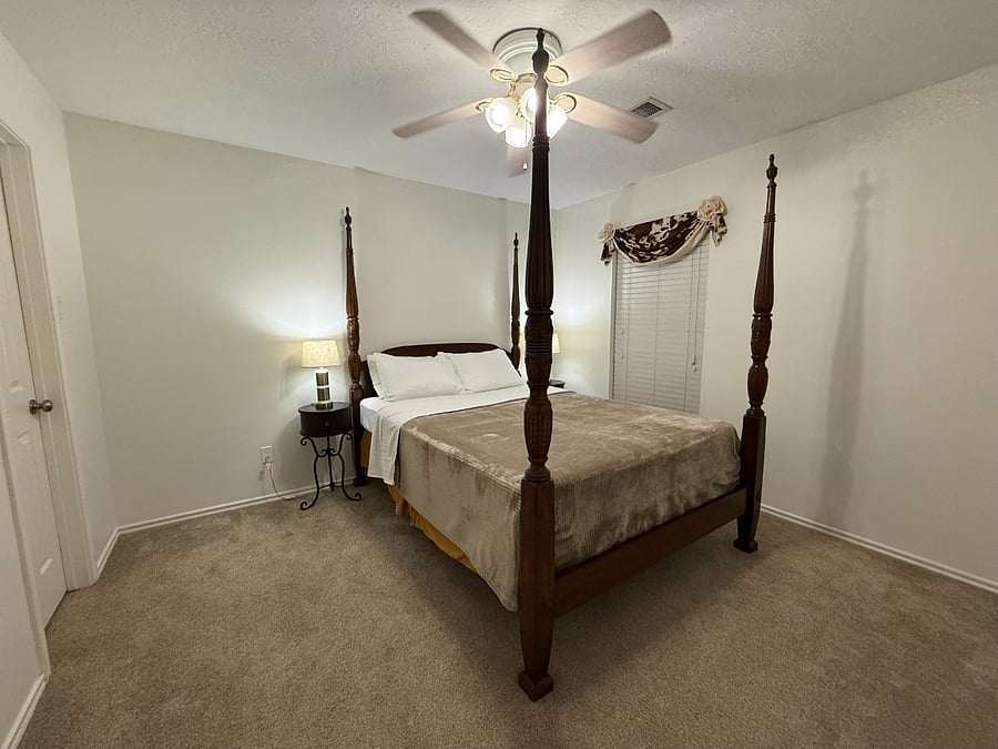 Furnished Finder property 915669_1 photo 3