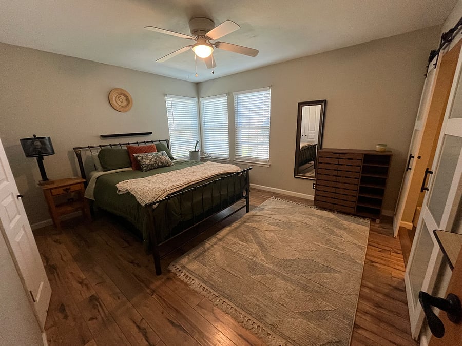 Furnished Finder property 915689_1 photo 22