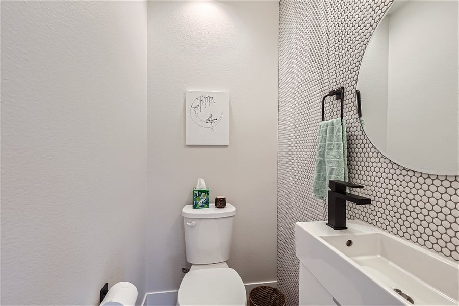 powder room
