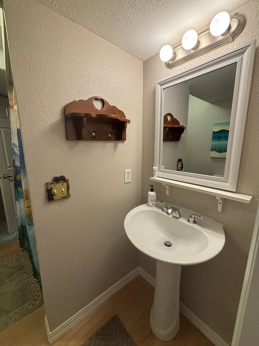 Furnished Finder property 915827_1 photo 6