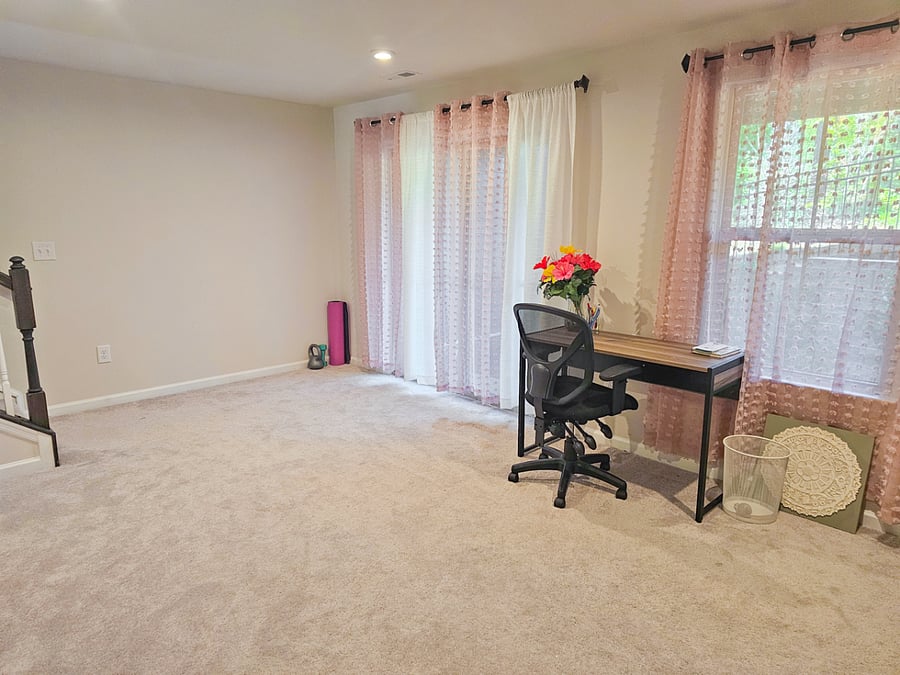 Furnished Finder property 915836_1 photo 36