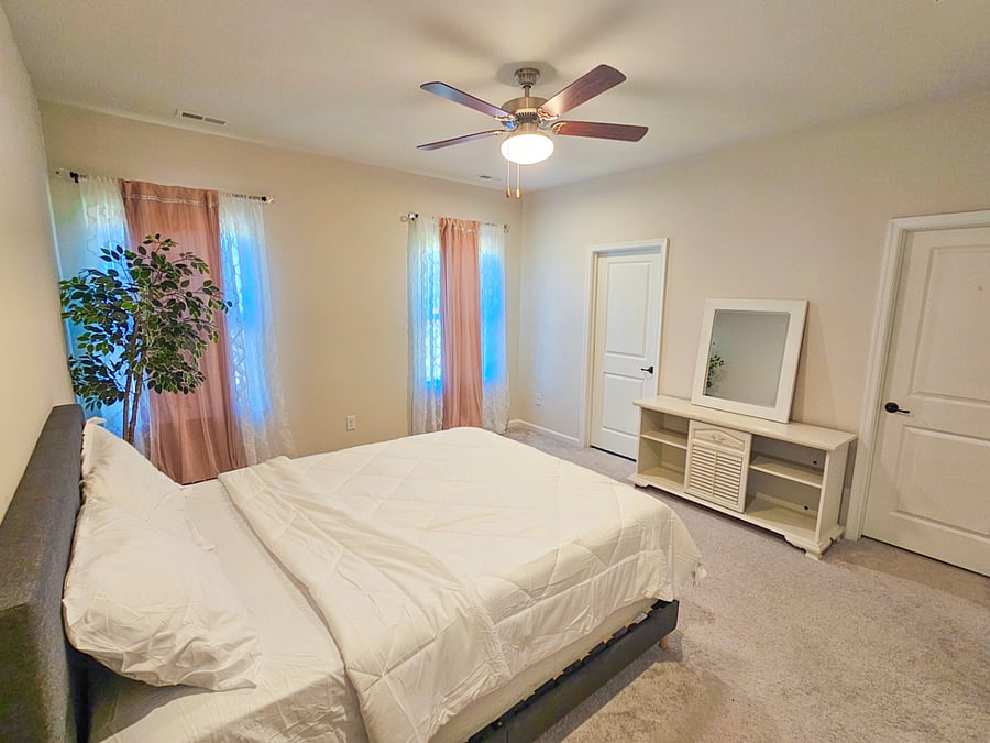 Furnished Finder property 915836_1 photo 21