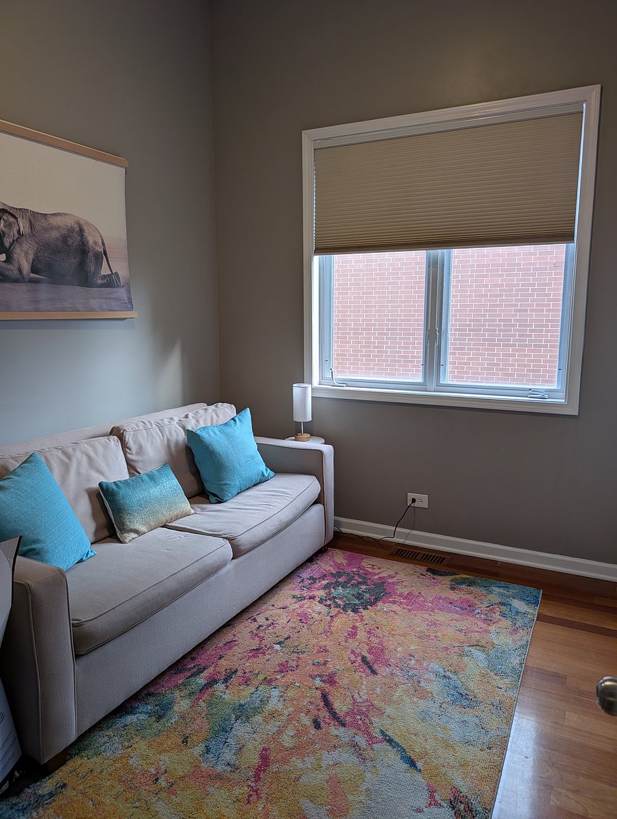 Guest room with sofa bed