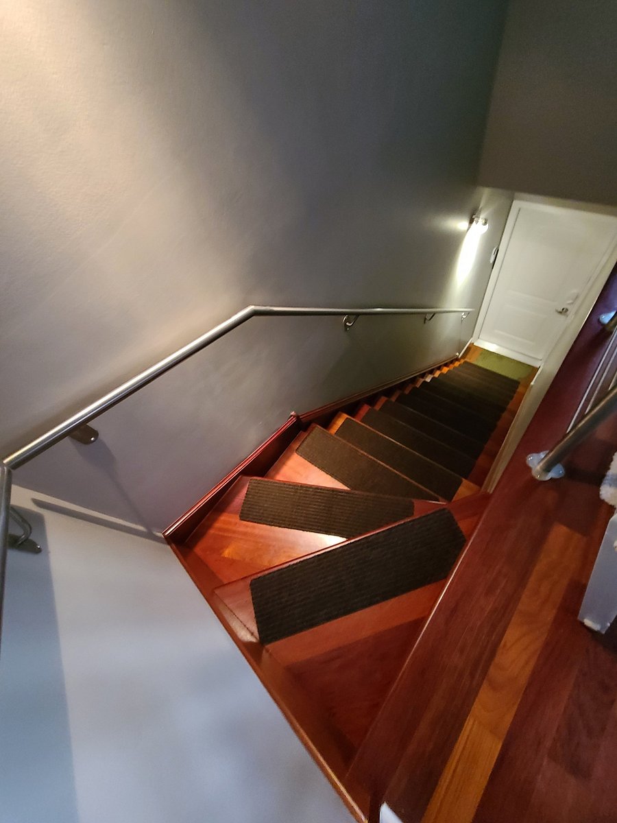 Apt. Entry Stairway (Looking Down)