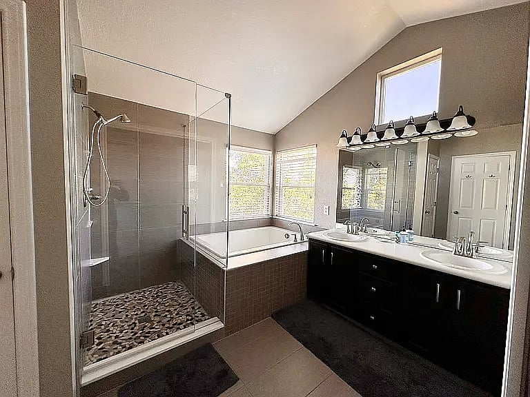 Furnished Finder property 915957_1 photo 8