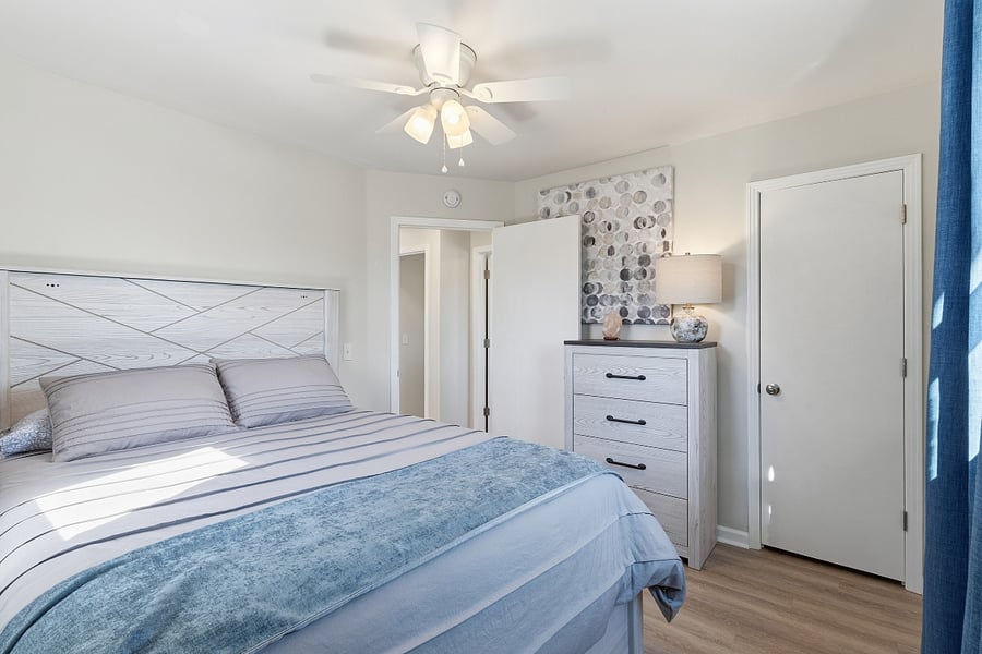 Back bedroom features East and Southern exposure windows.