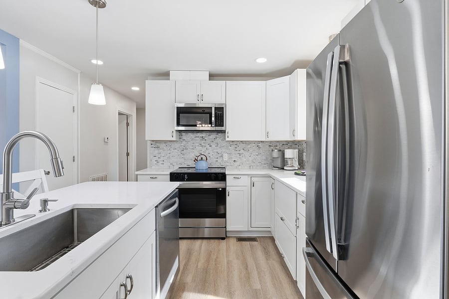 Fully equipped kitchen