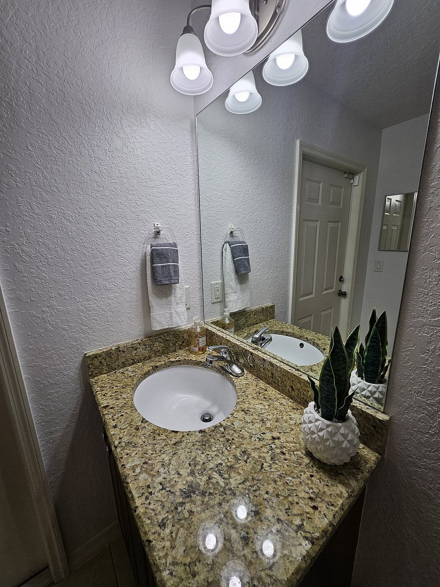 Furnished Finder property 916080_1 photo 5